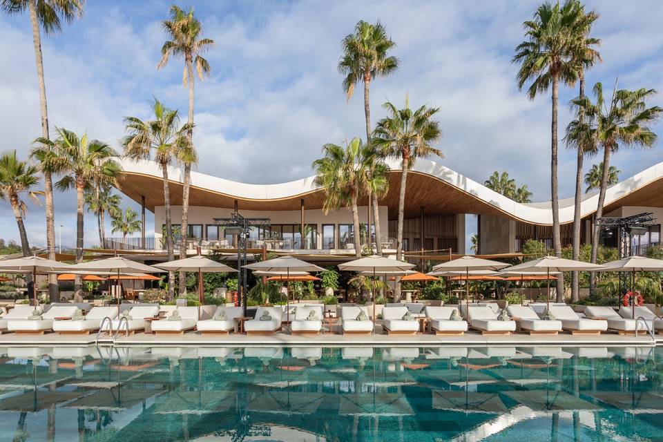 Sublim Beach Estepona, luxury beach club in Estepona